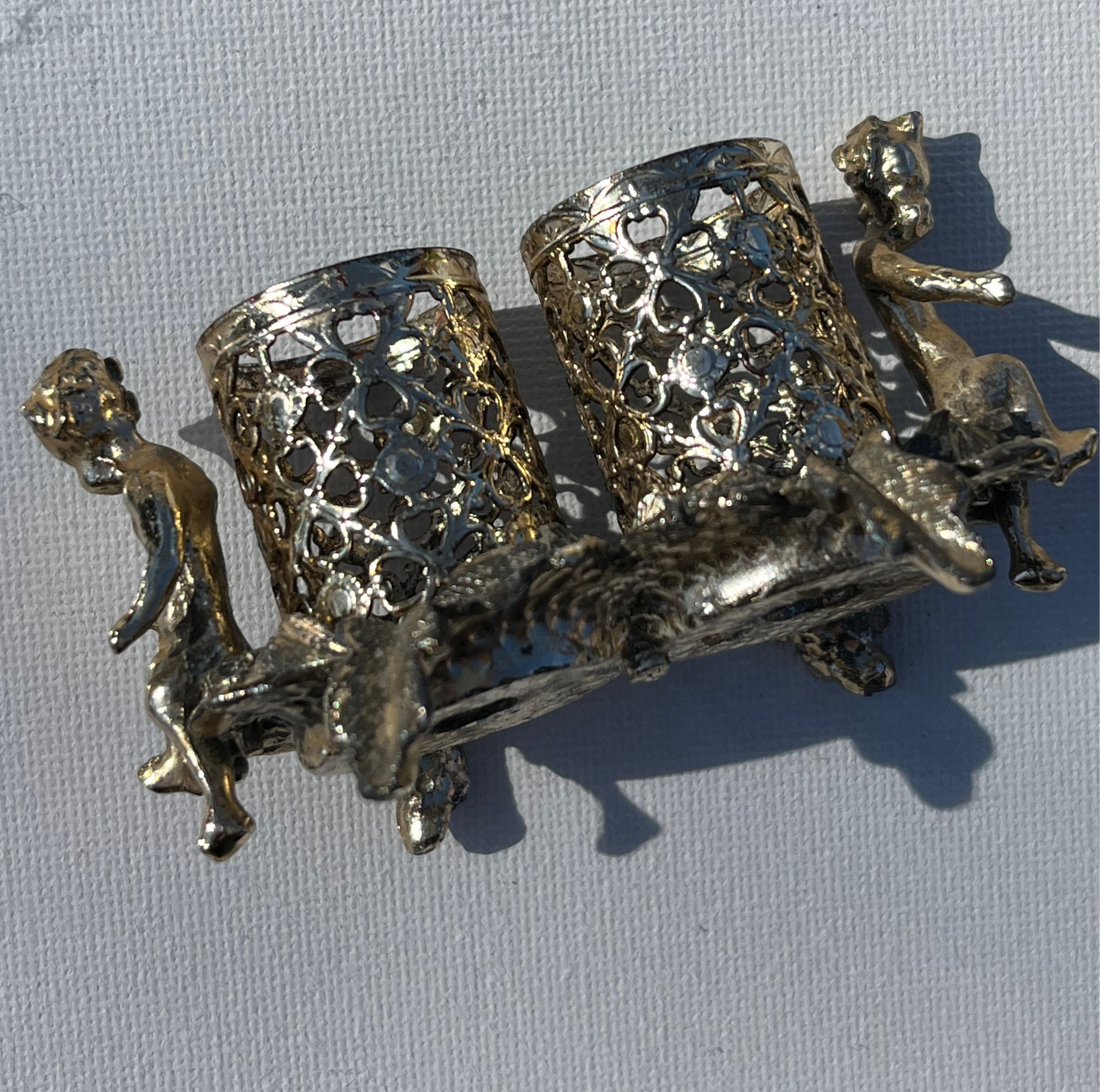 Vintage Gold-Tone Cherub Lipstick Holder – Ornate Filigree Victorian Style