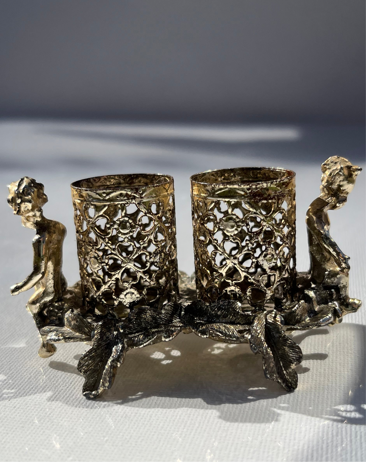 Vintage Gold-Tone Cherub Lipstick Holder – Ornate Filigree Victorian Style
