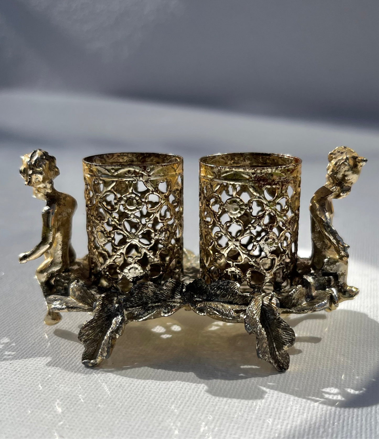 Vintage Gold-Tone Cherub Lipstick Holder – Ornate Filigree Victorian Style
