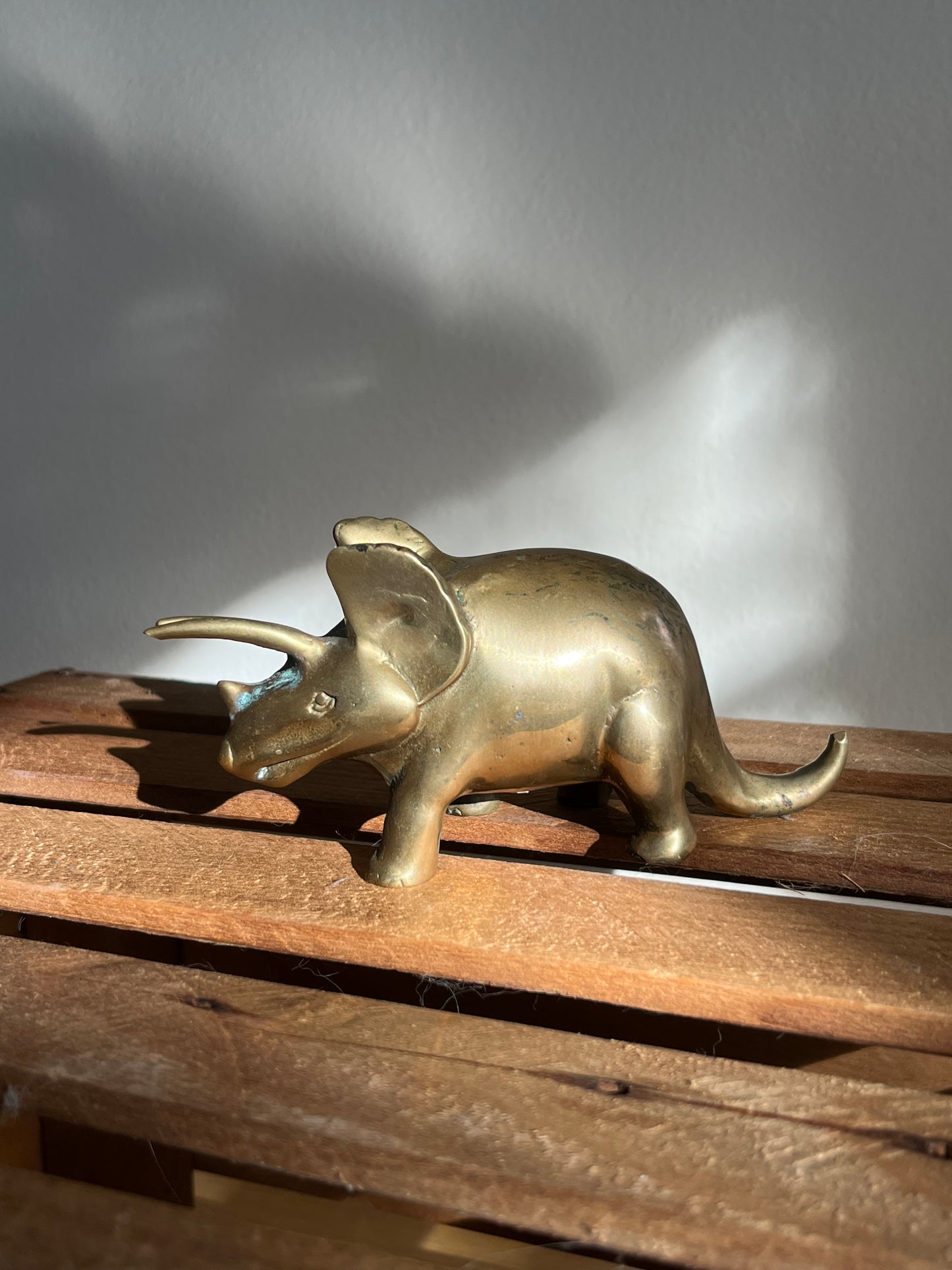 Vintage Brass Dinosaur Figurine Set – T-Rex & Triceratops Sculptures, Heavy Solid Brass Collectibles