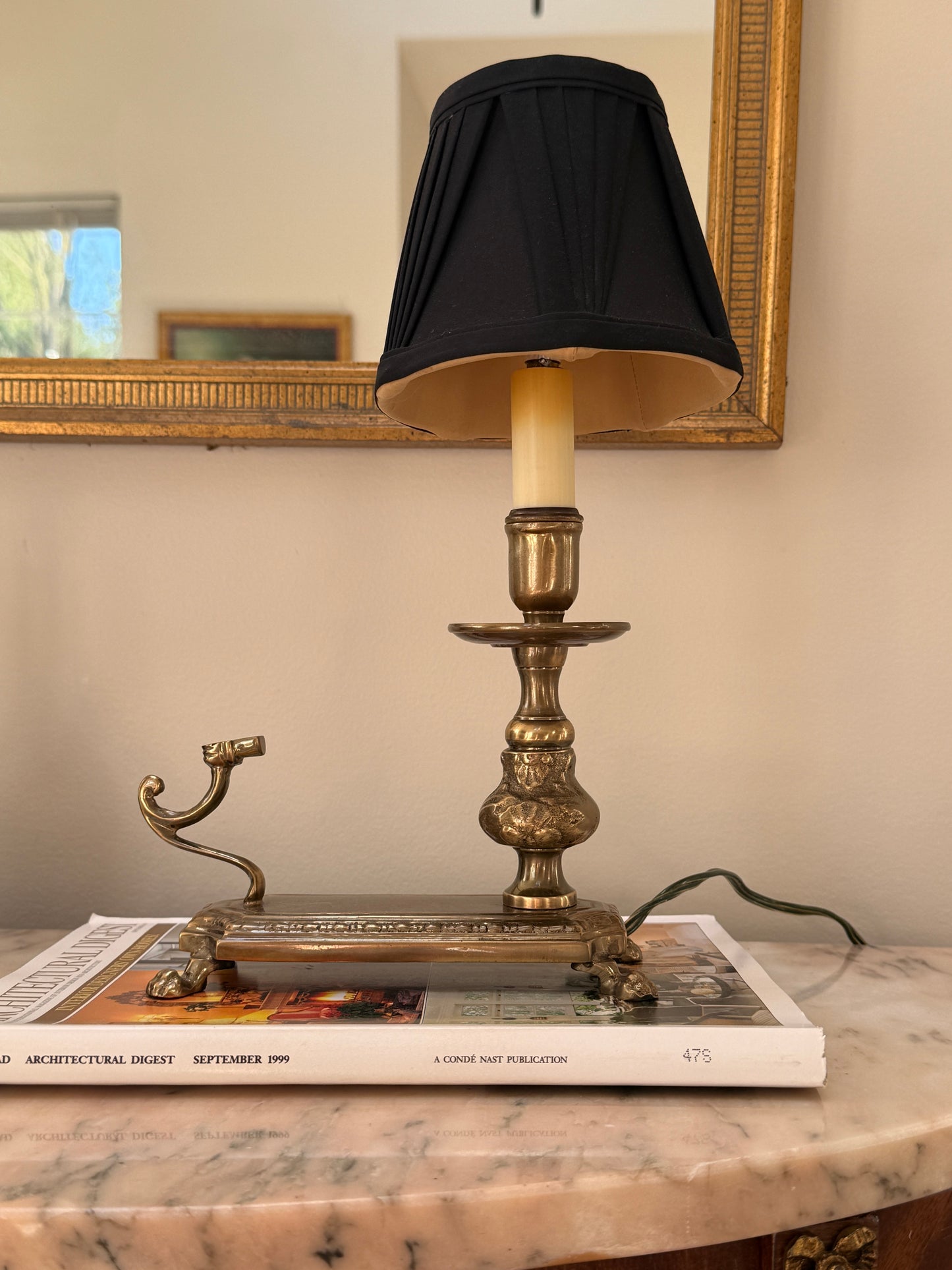Lion Paw Brass Lamp