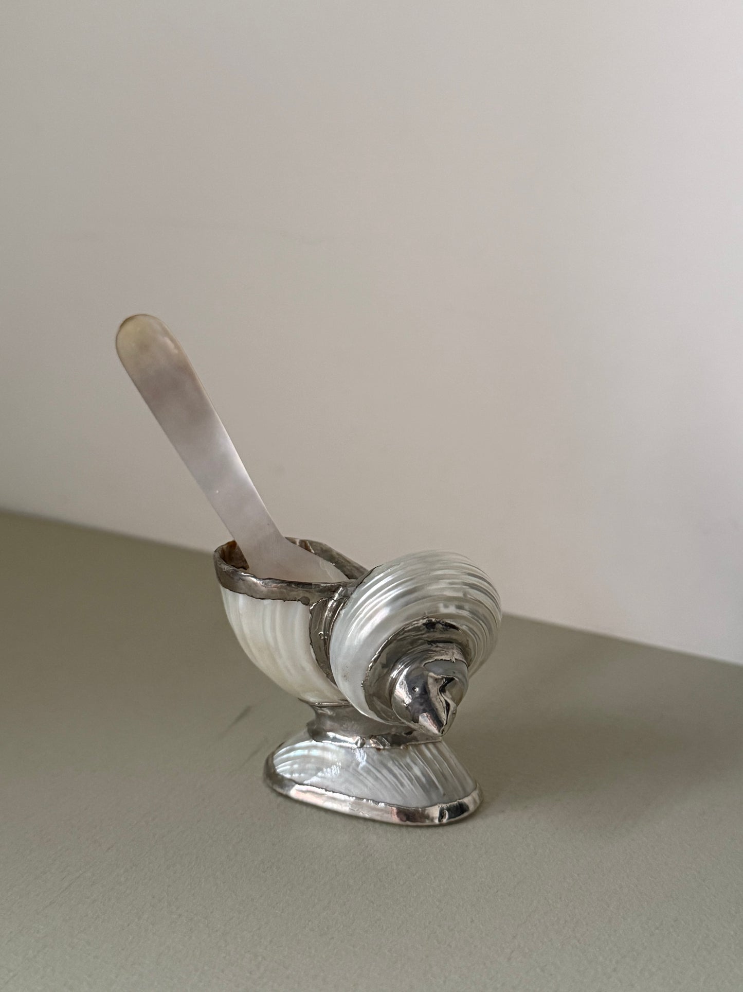 Mother of Pearl Salt Cellar/Caviar