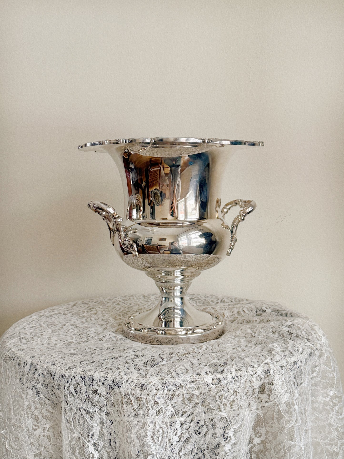 Vintage Countess Silver Plated Ice/ Champagne Bucket Trophy Urn - International Silver