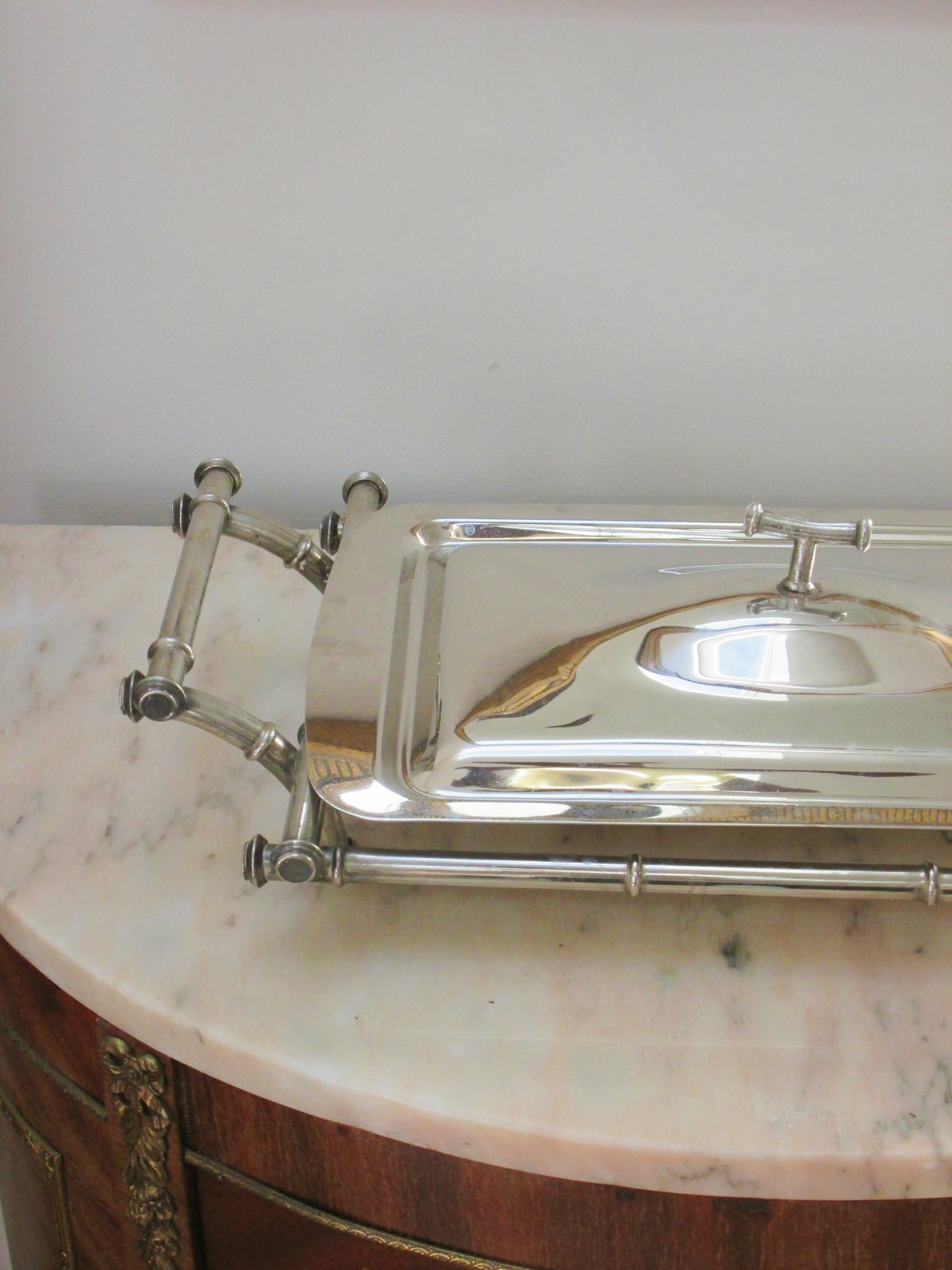 Silver Bamboo Detail Server