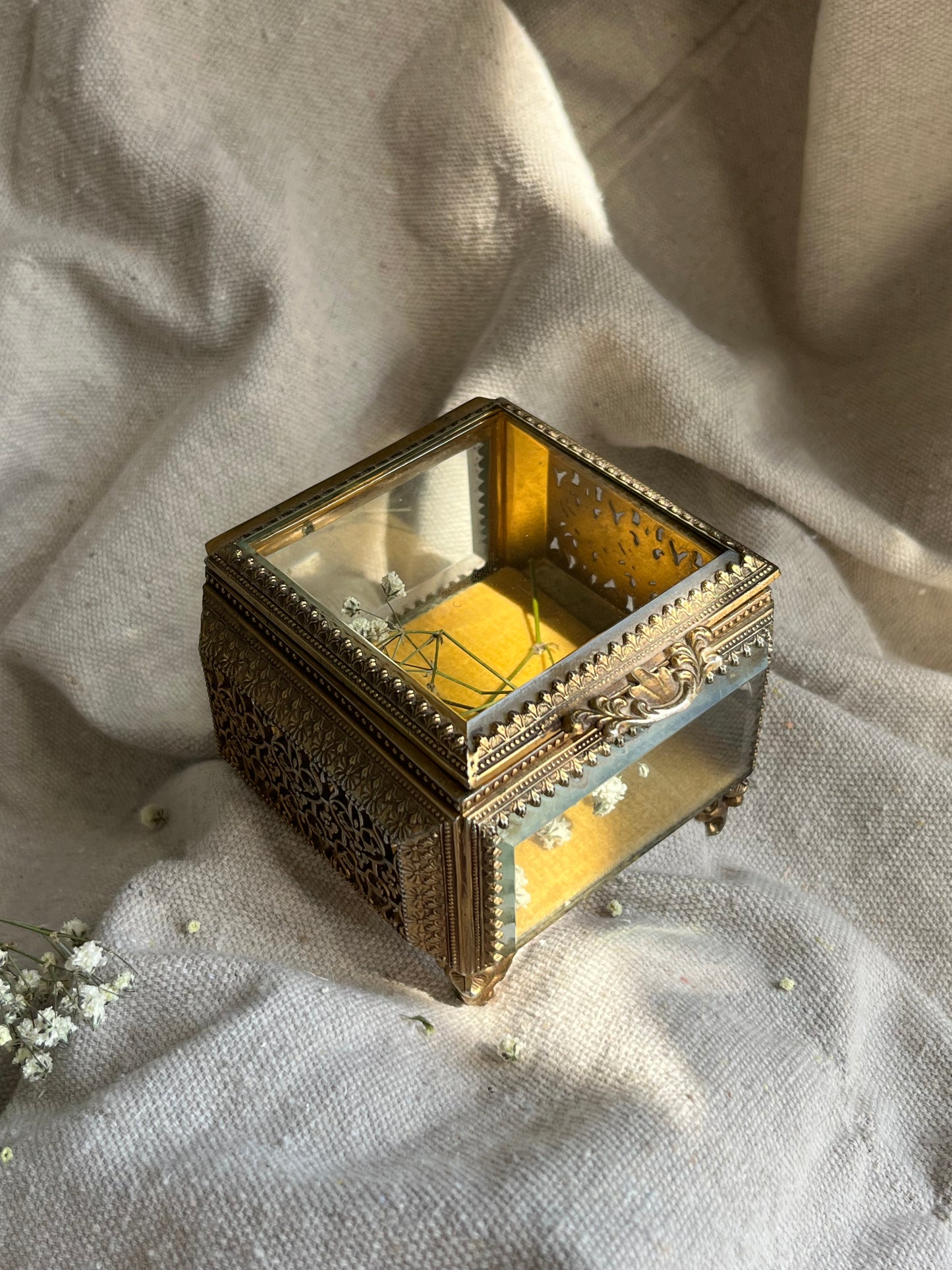 ANTIQUE Ormolu Box Casket - Ornate Glass & Brass Jewelry Box – Filigree Footed Trinket Box