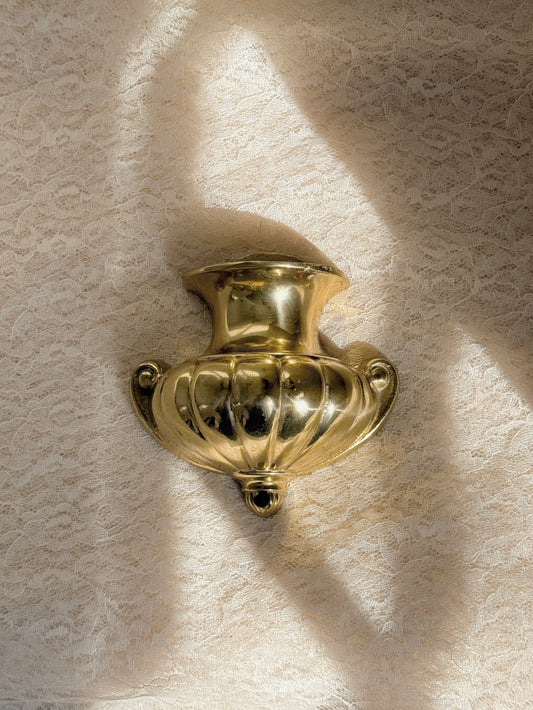 Vintage 1989 Bombay Co. Inc. Solid Brass Wall Pocket Urn Vase