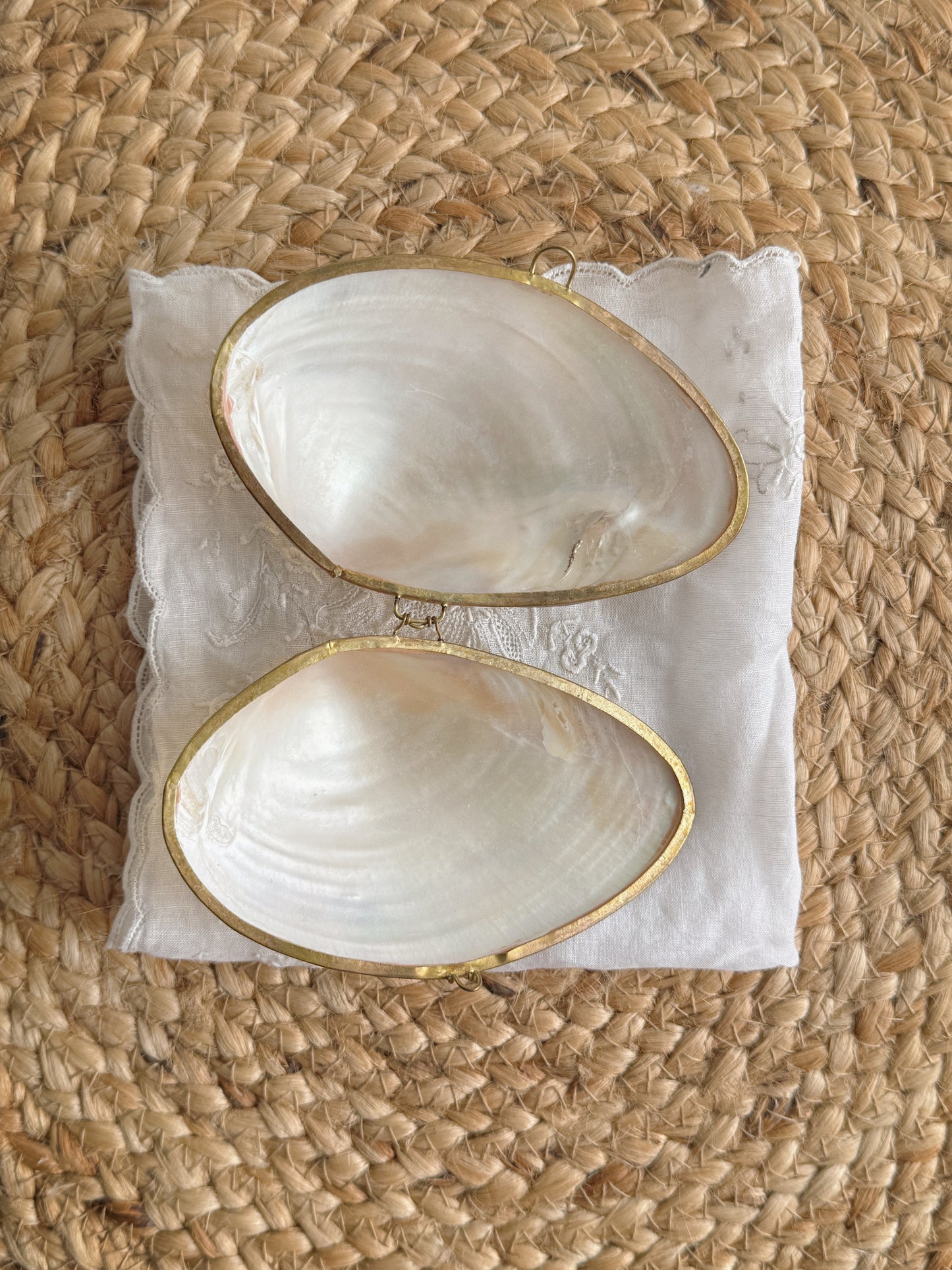 4” Mother of Pearl Pill Box