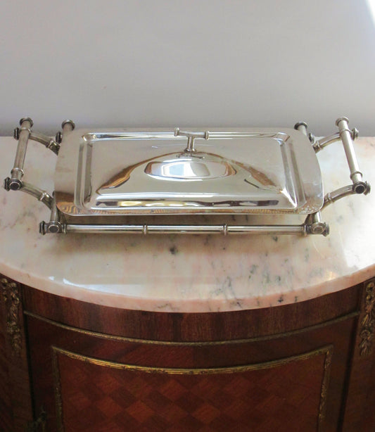 Silver Bamboo Detail Server