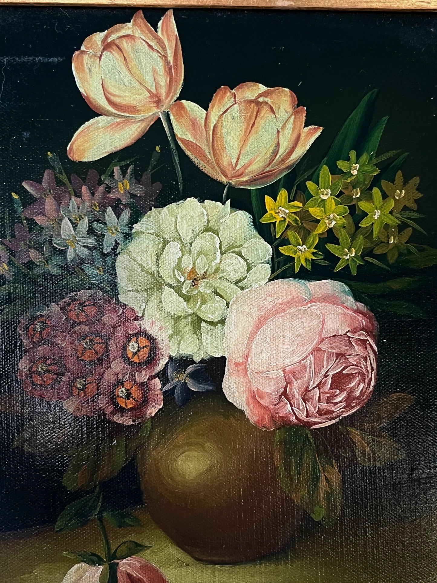 Ornate Gold Frame Floral Arrangement Oil Painting on Canvas