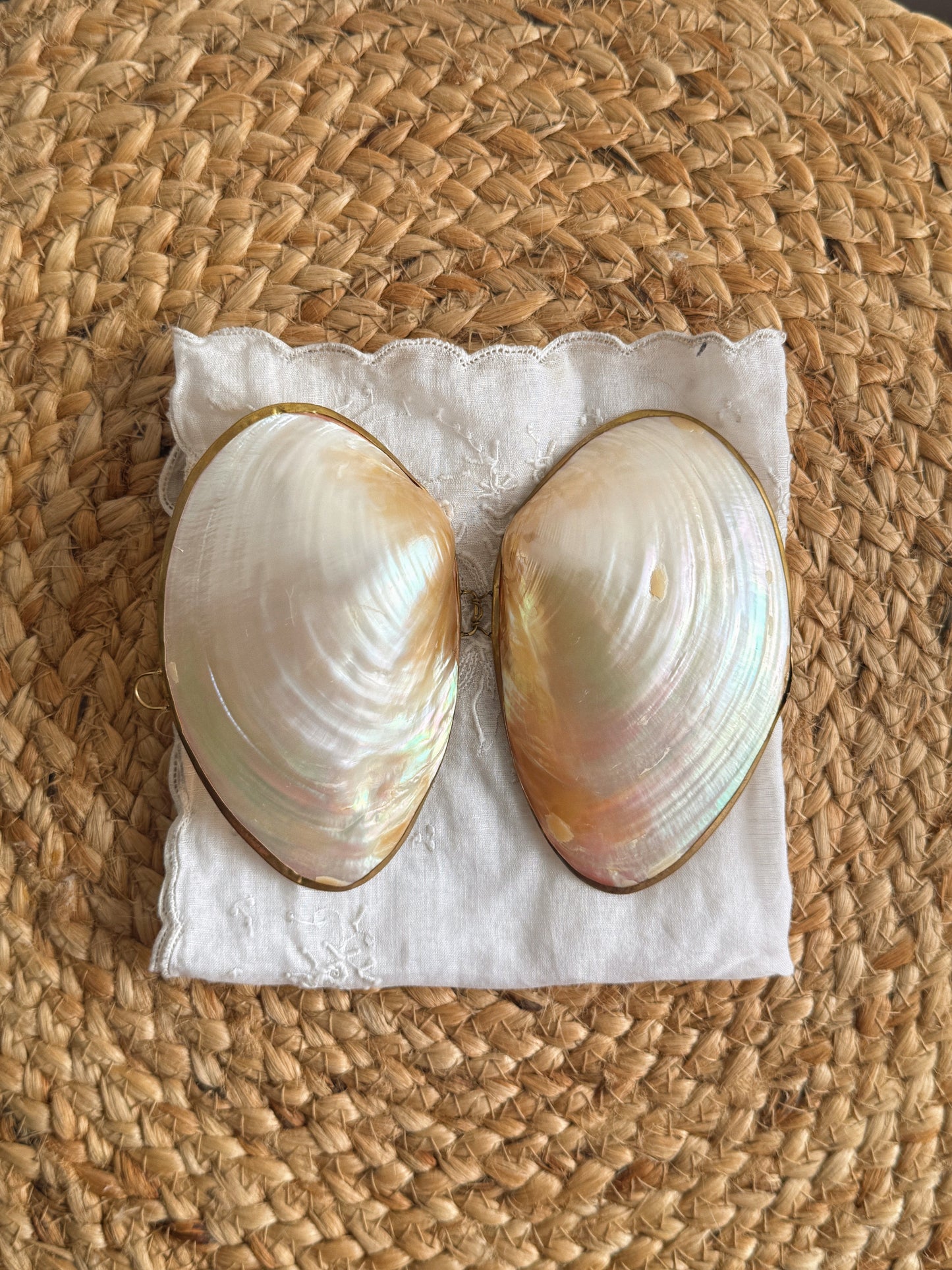 4” Mother of Pearl Pill Box