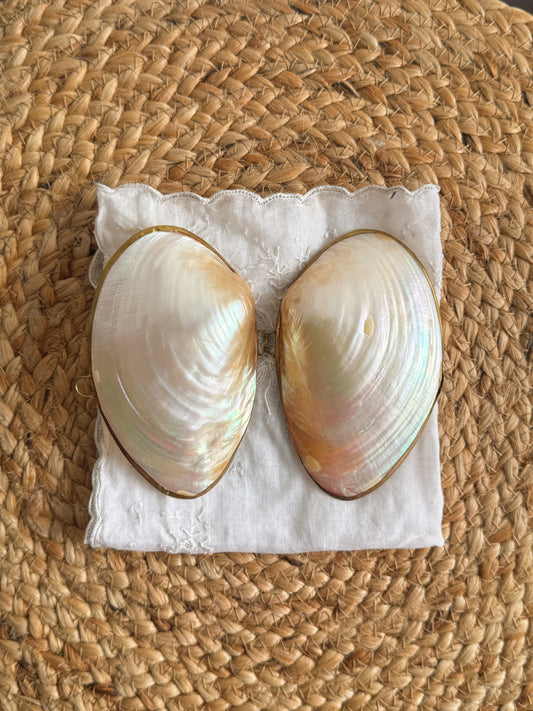 4” Mother of Pearl Pill Box